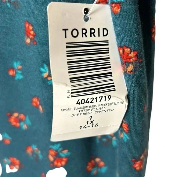 Super Soft by Torrid, jersey knit V- Neck,tunic. Short sleeves, floral,comfy NWT - Picture 6 of 9